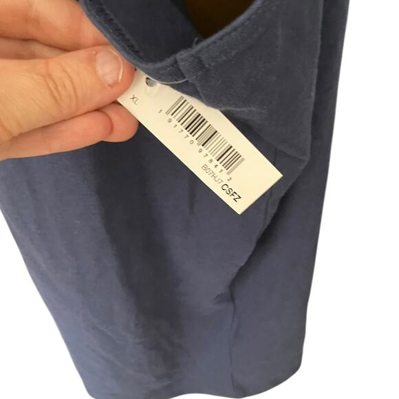 Amazon Essentials Women’s Sleeveless Tank Top — XL, Navy Blue, NWOT - Picture 4 of 7